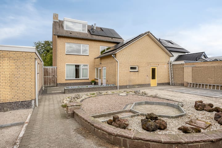 Photo 48 of Rector Luytenstraat 20