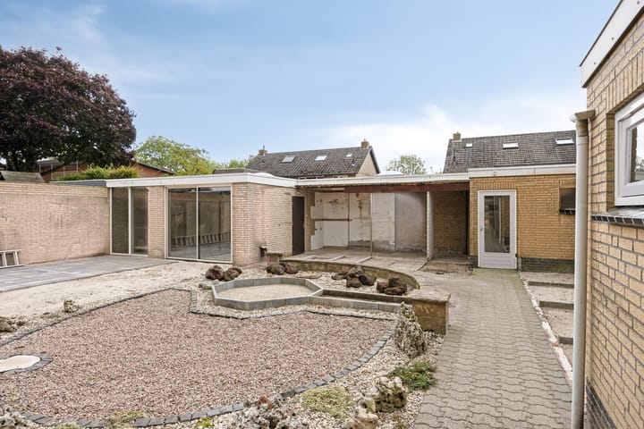 Photo 53 of Rector Luytenstraat 20