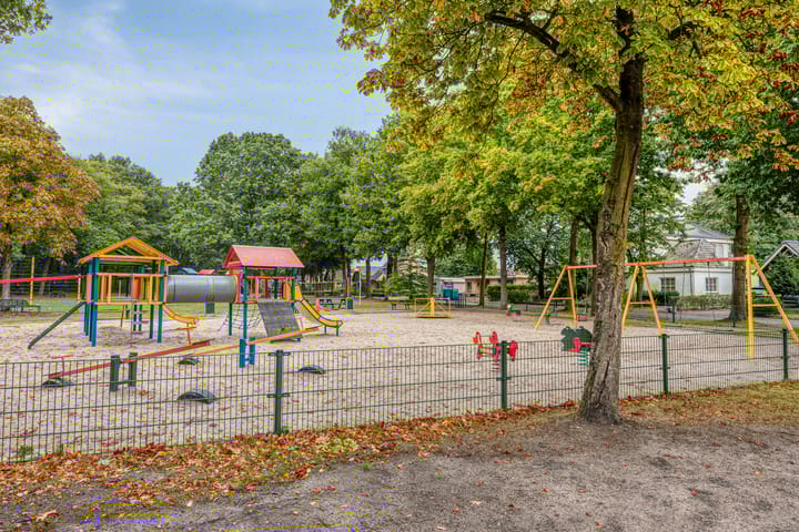 Photo 64 of Rector Luytenstraat 20