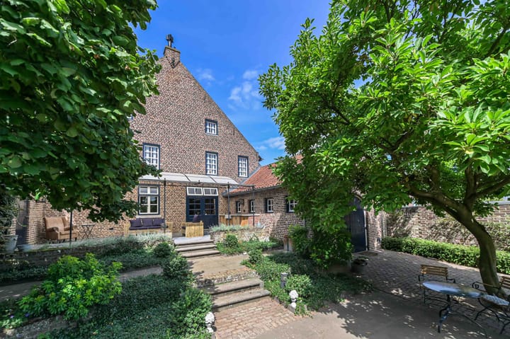 Foto 3 van Dorpstraat 10