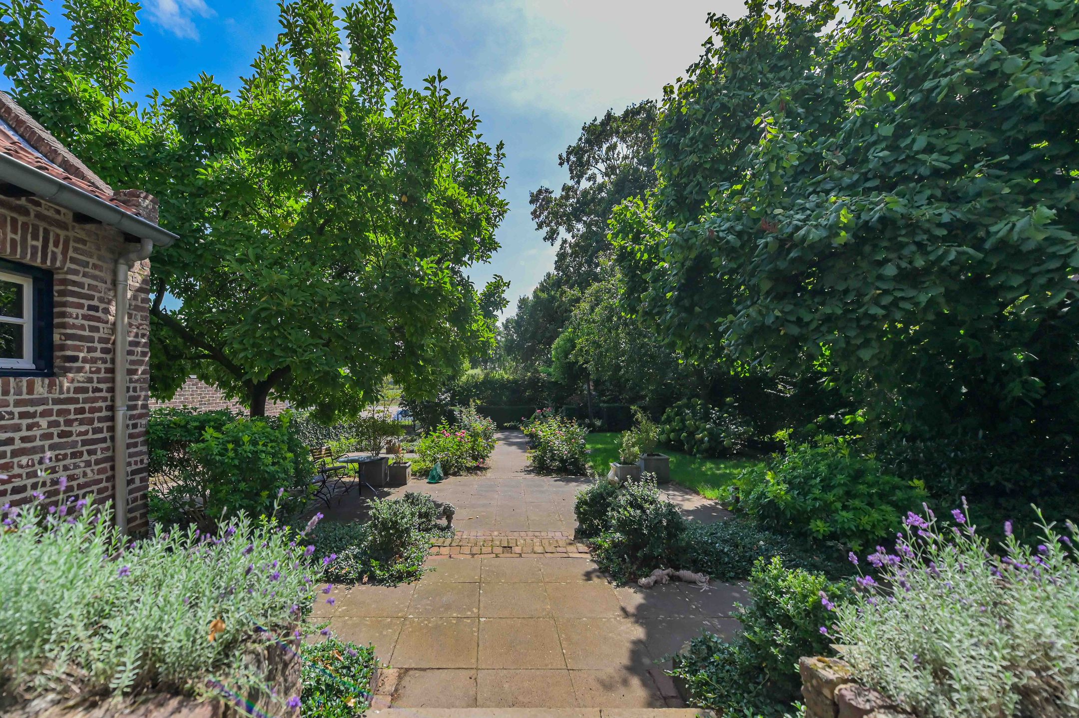 Foto 12 van Dorpstraat 10