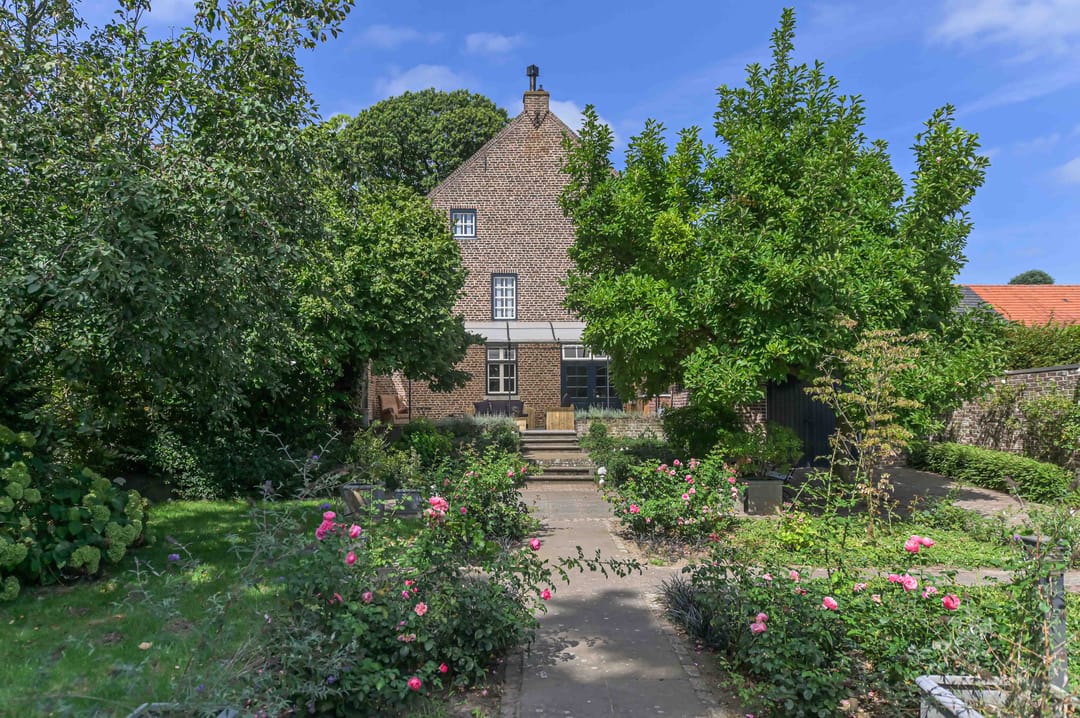 Foto 41 van Dorpstraat 10