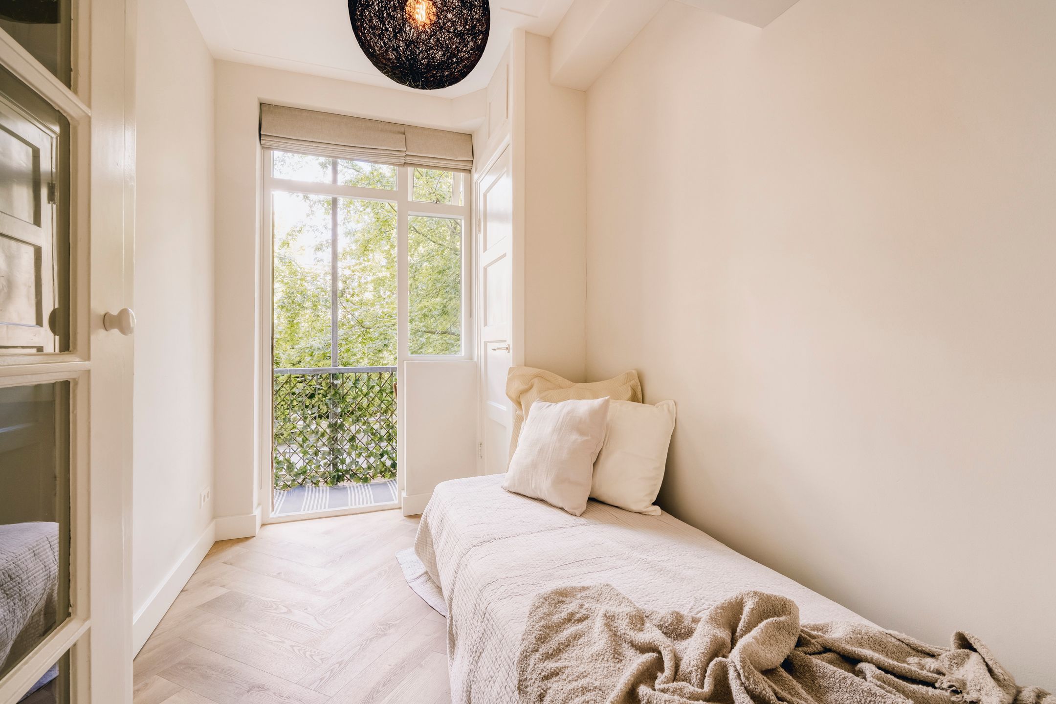 Foto 30 van Van Tuyll van Serooskerkenweg 130-1