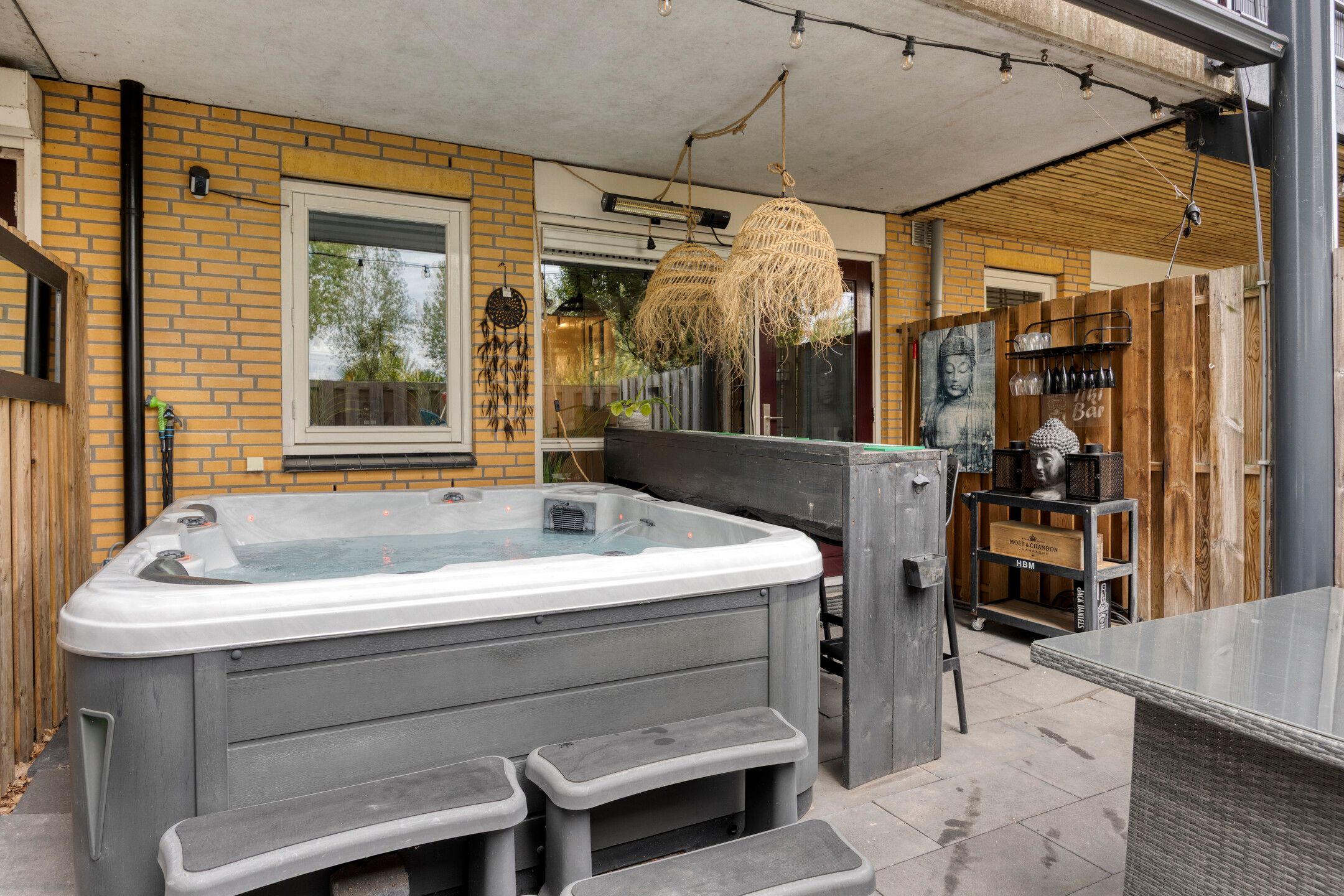 Foto 18 van Merbau 72