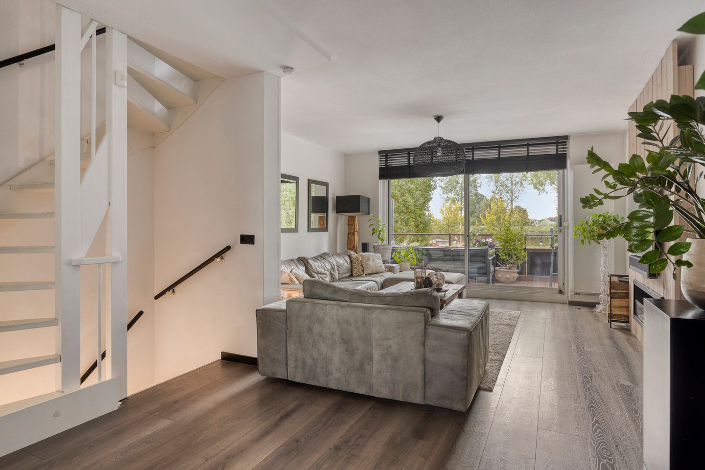 Foto 19 van Merbau 72