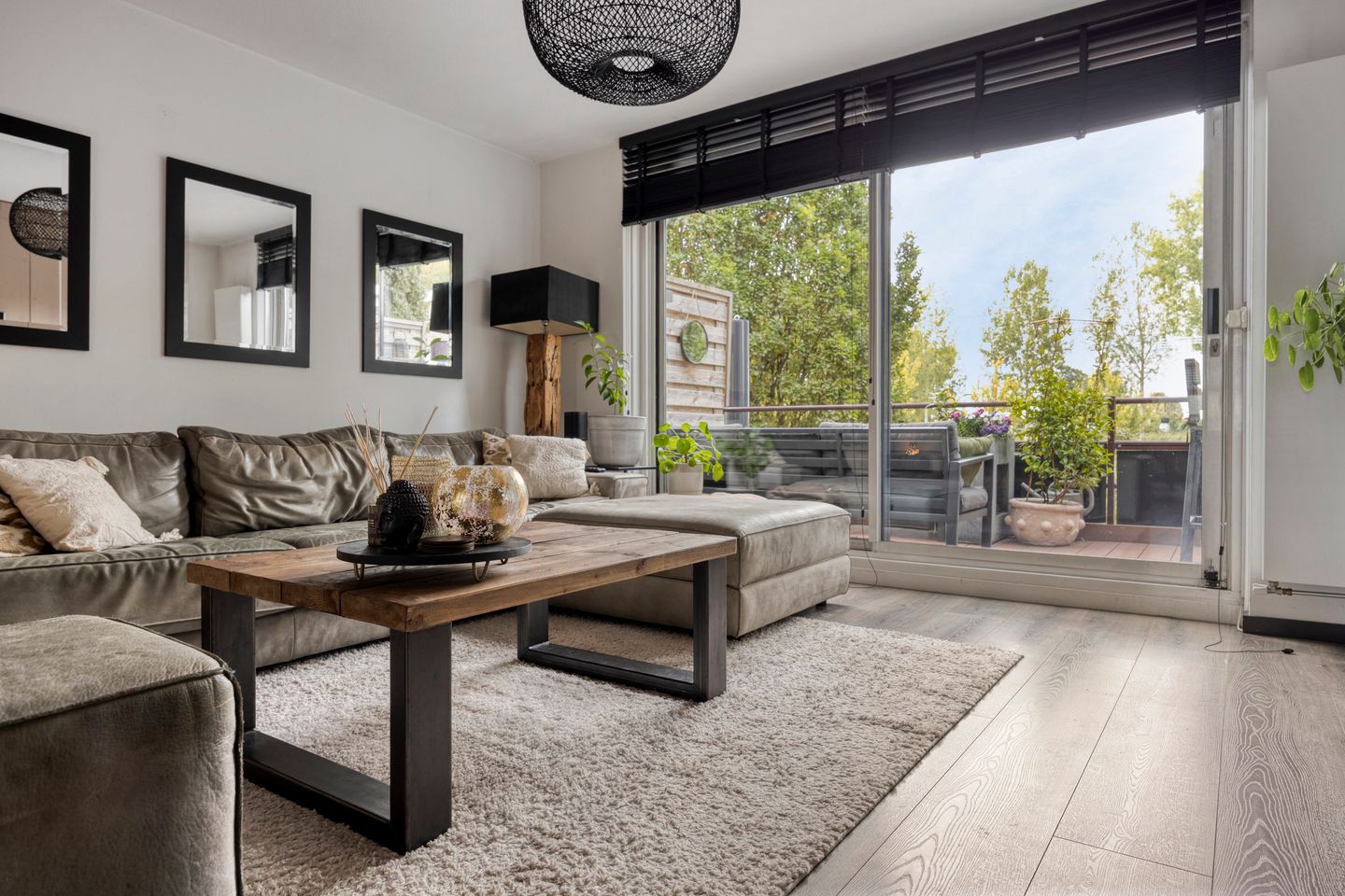 Foto 20 van Merbau 72