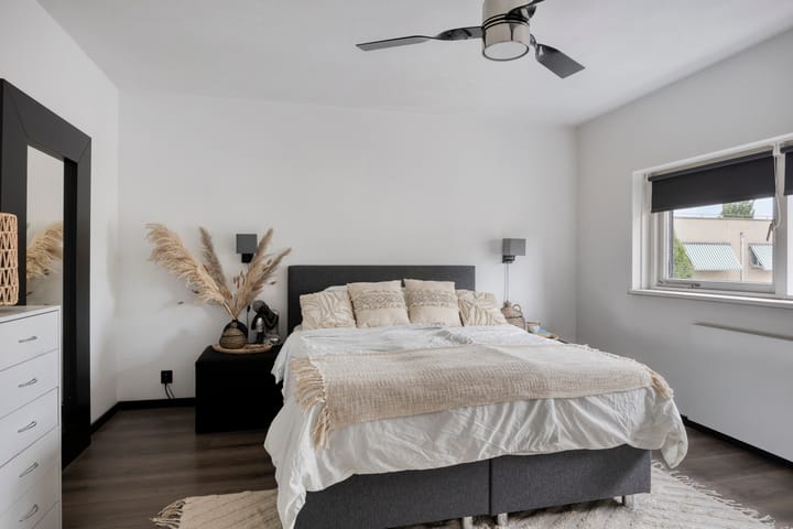 Foto 35 van Merbau 72