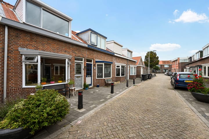 Foto 23 van Varenstraat 7