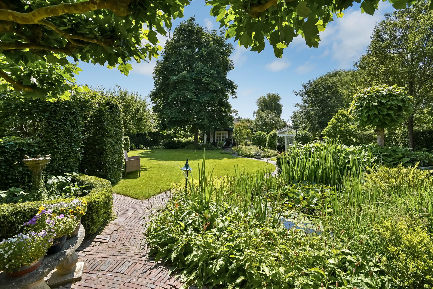 Foto 4 van Valburgseweg 85