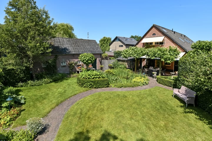 Foto 5 van Valburgseweg 85