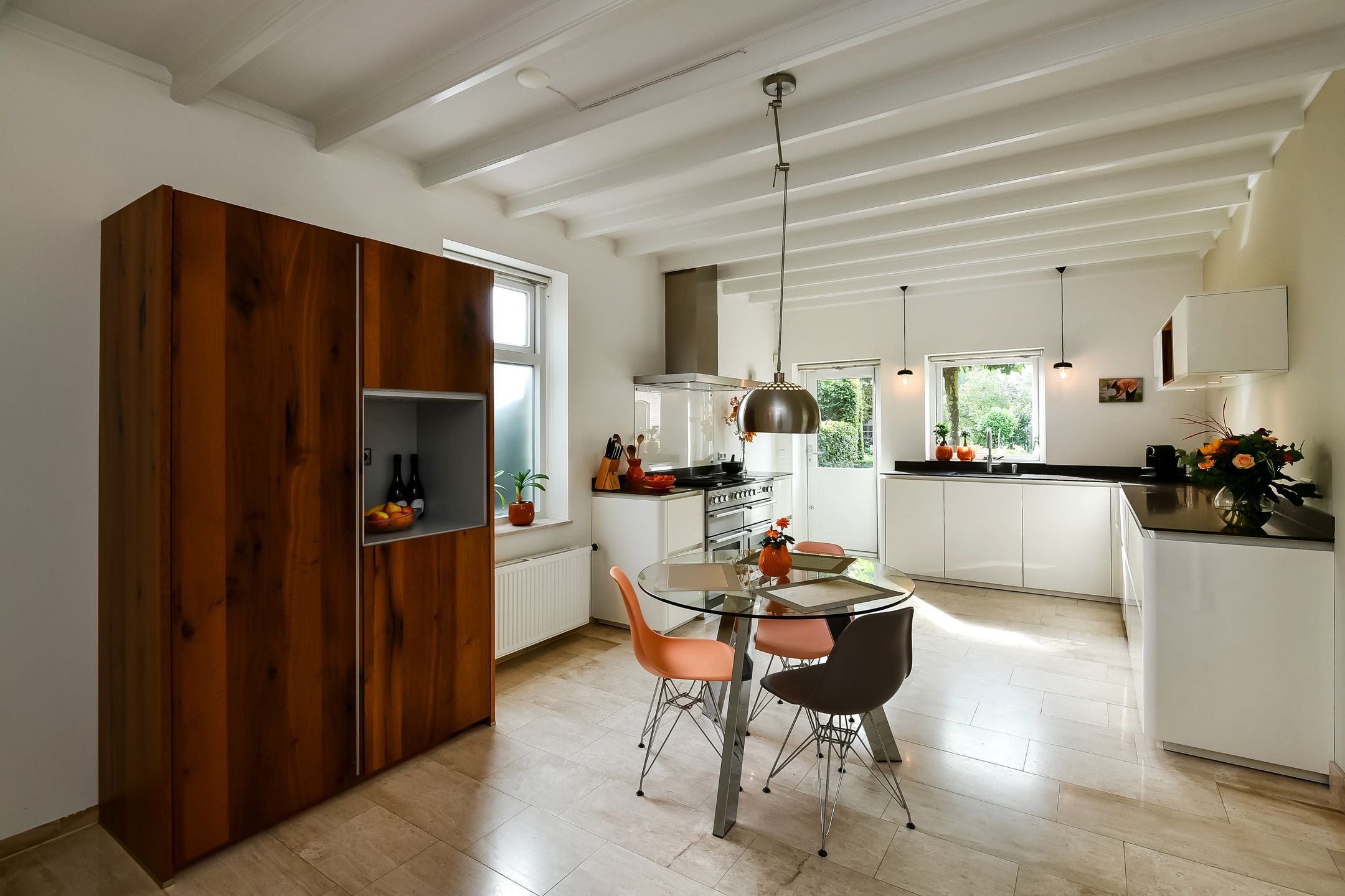 Foto 15 van Valburgseweg 85