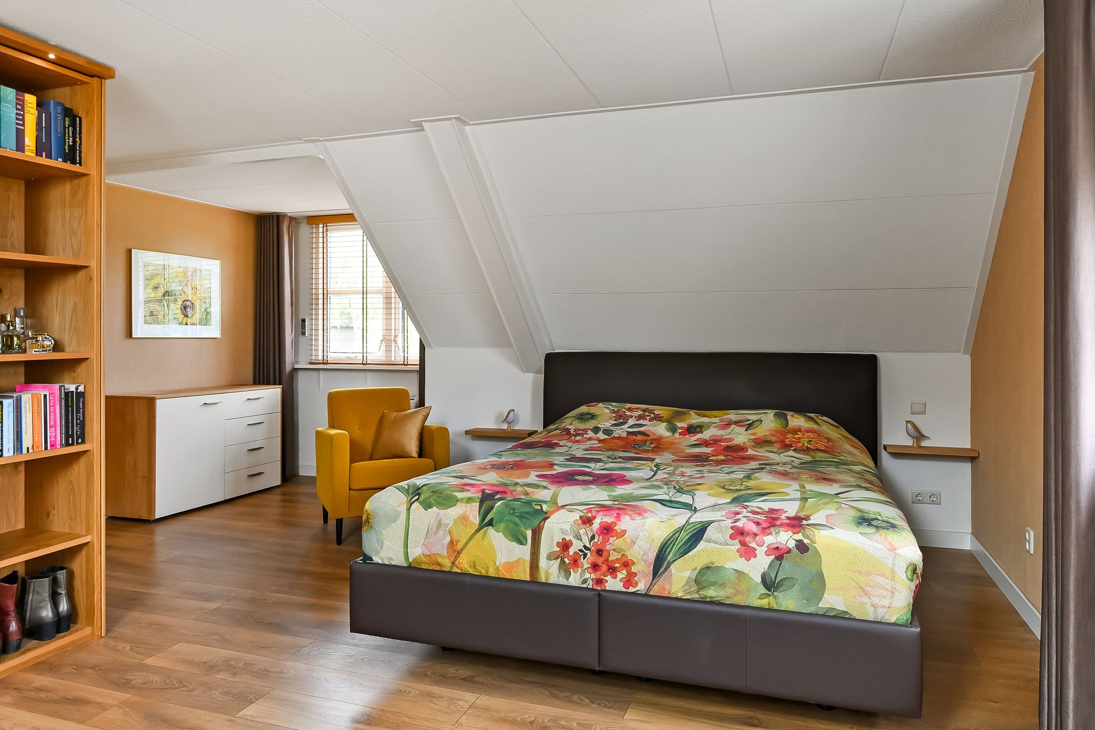 Foto 36 van Valburgseweg 85