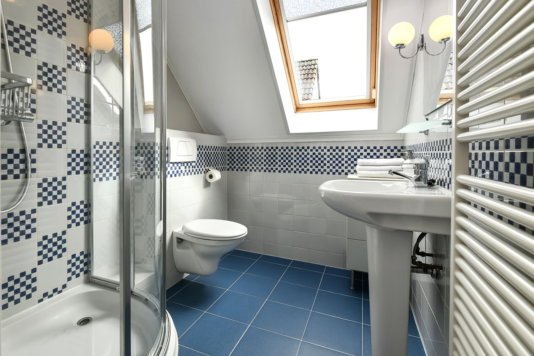 Foto 45 van Valburgseweg 85