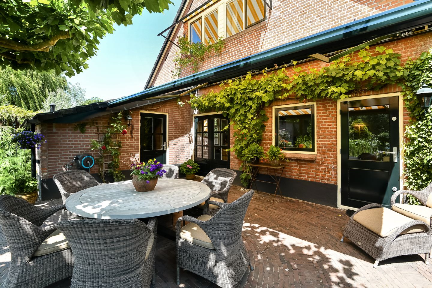 Foto 55 van Valburgseweg 85