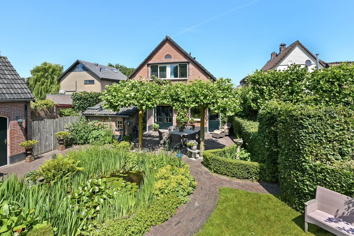 Foto 59 van Valburgseweg 85