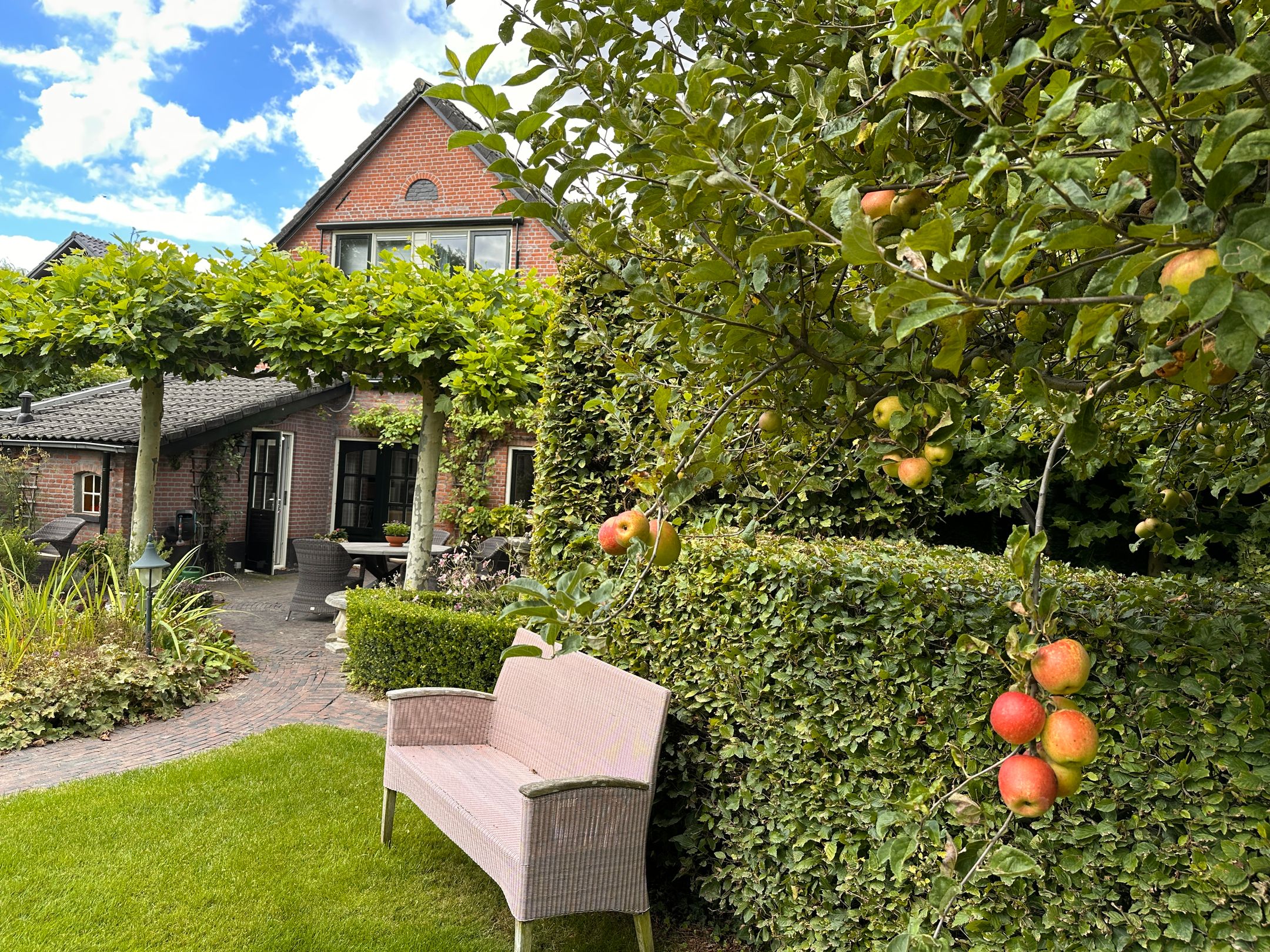 Foto 66 van Valburgseweg 85