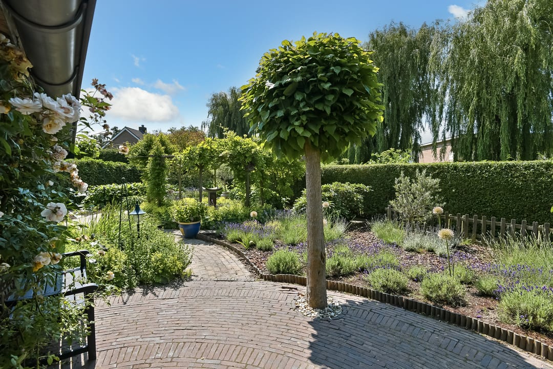 Foto 77 van Valburgseweg 85