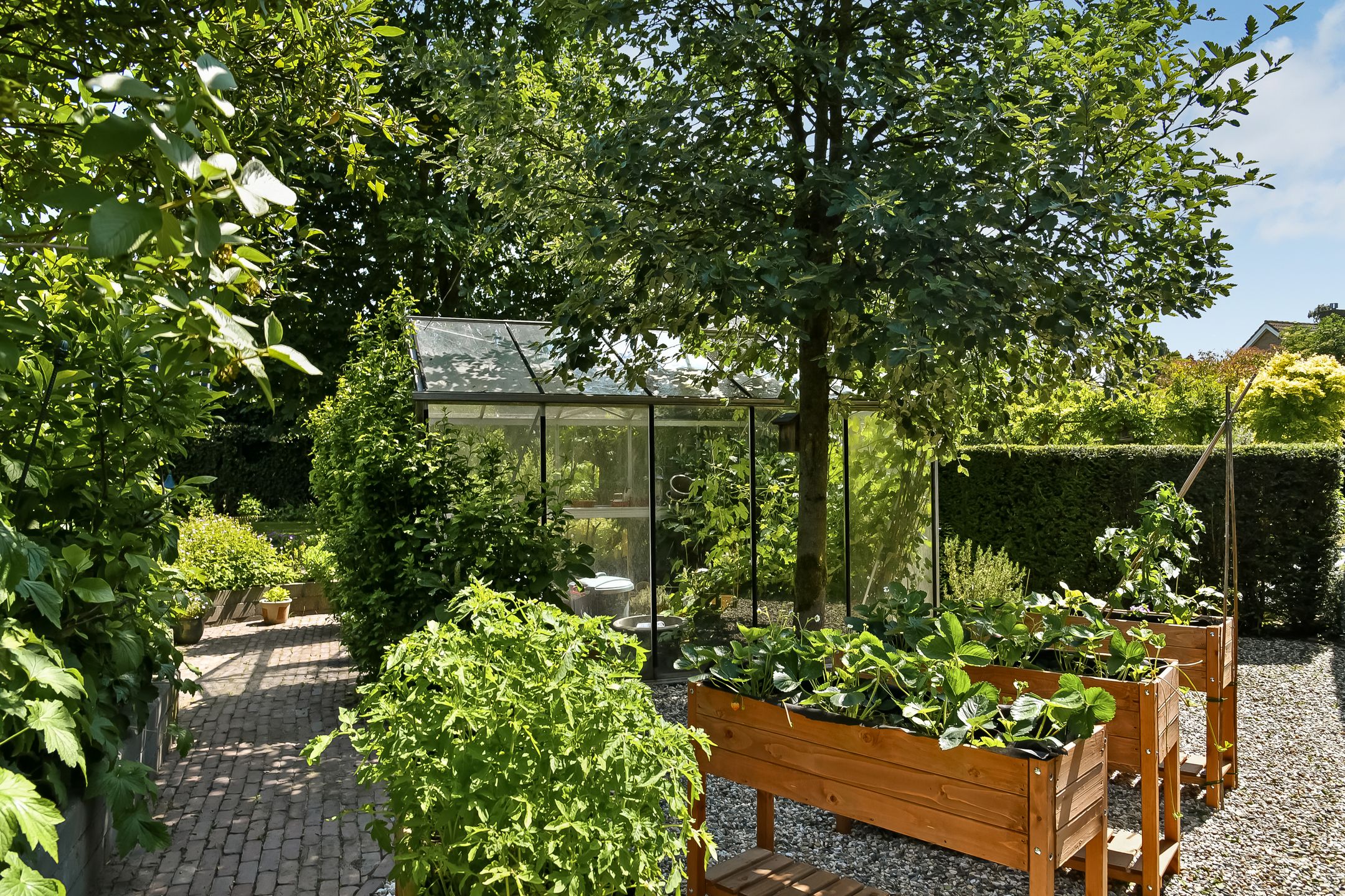 Foto 81 van Valburgseweg 85