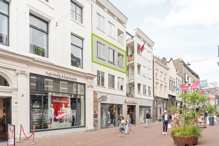 Foto 1 van Bakkerstraat 64-7