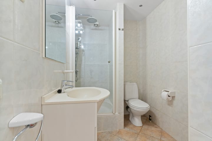 Foto 15 van Bakkerstraat 64-7