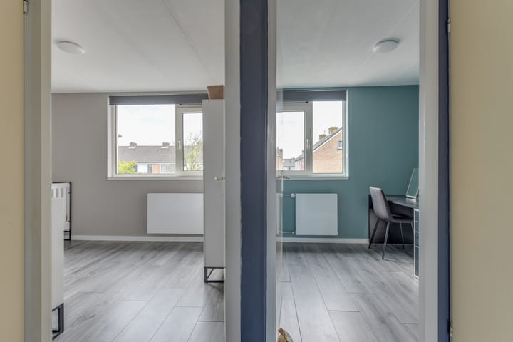 Photo 15 of Vouter 15