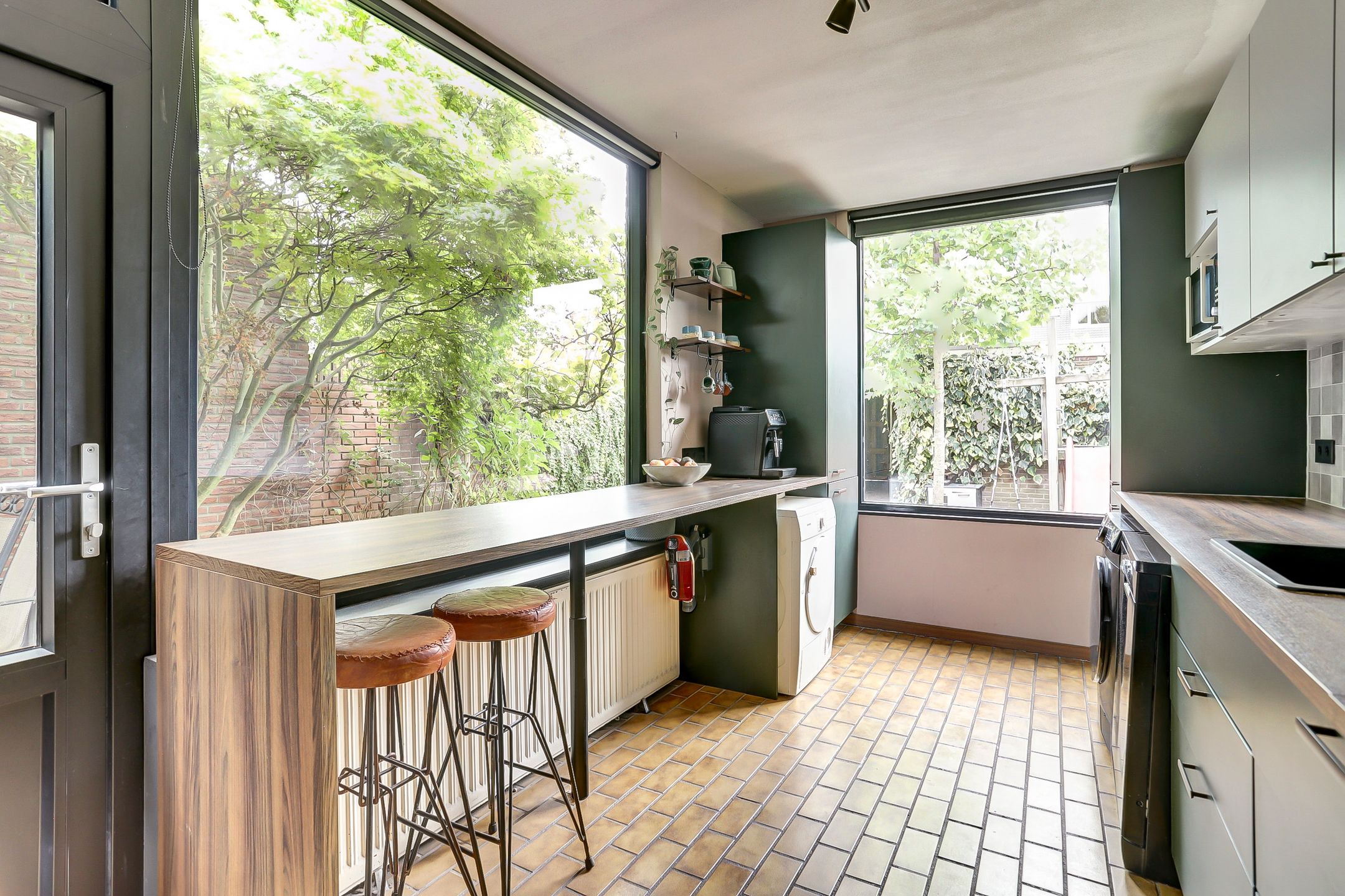 Foto 18 van Mgr. Zwijsenstraat 80