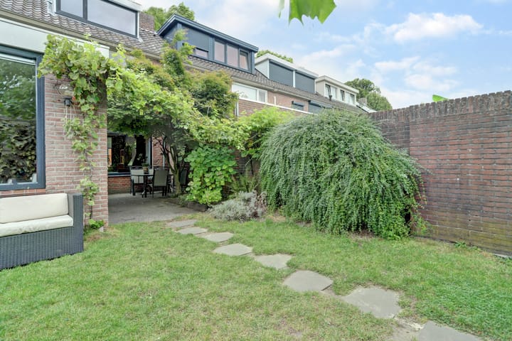 Foto 34 van Mgr. Zwijsenstraat 80