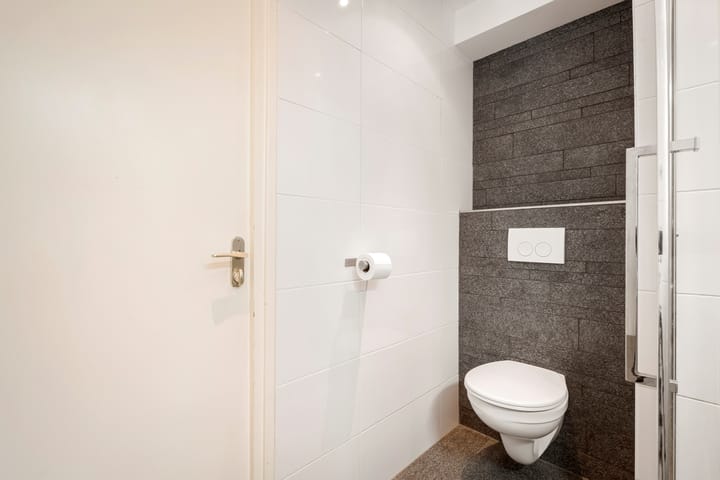 Foto 21 van S. F. van Ossstraat 150