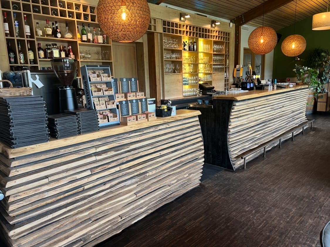 Bekijk foto 4 van Rozenvendreef 2