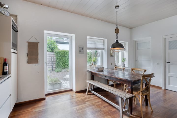 Photo 11 of Bovenstraat 4