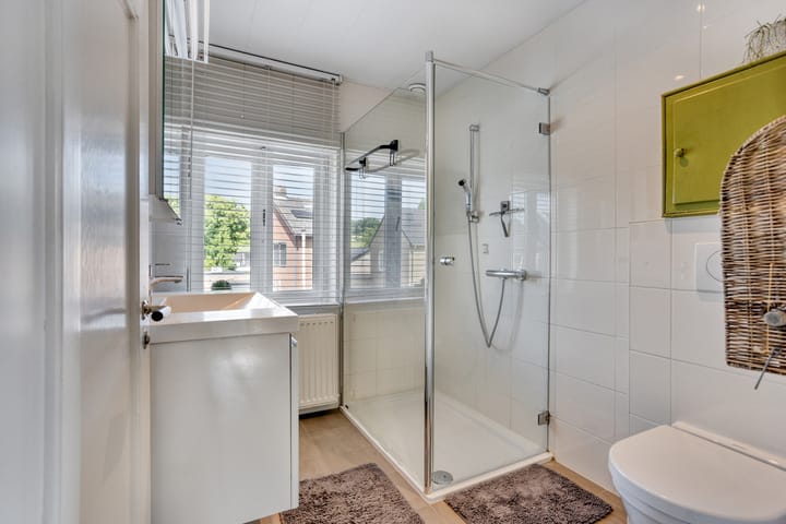 Photo 18 of Bovenstraat 4