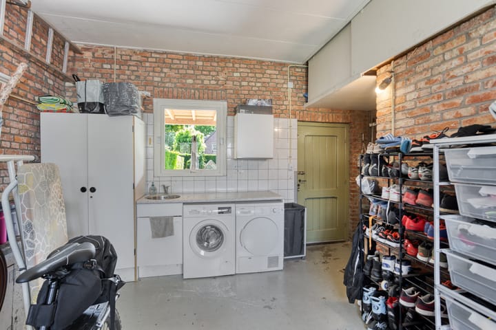 Photo 26 of Bovenstraat 4