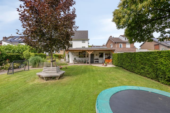 Photo 34 of Bovenstraat 4