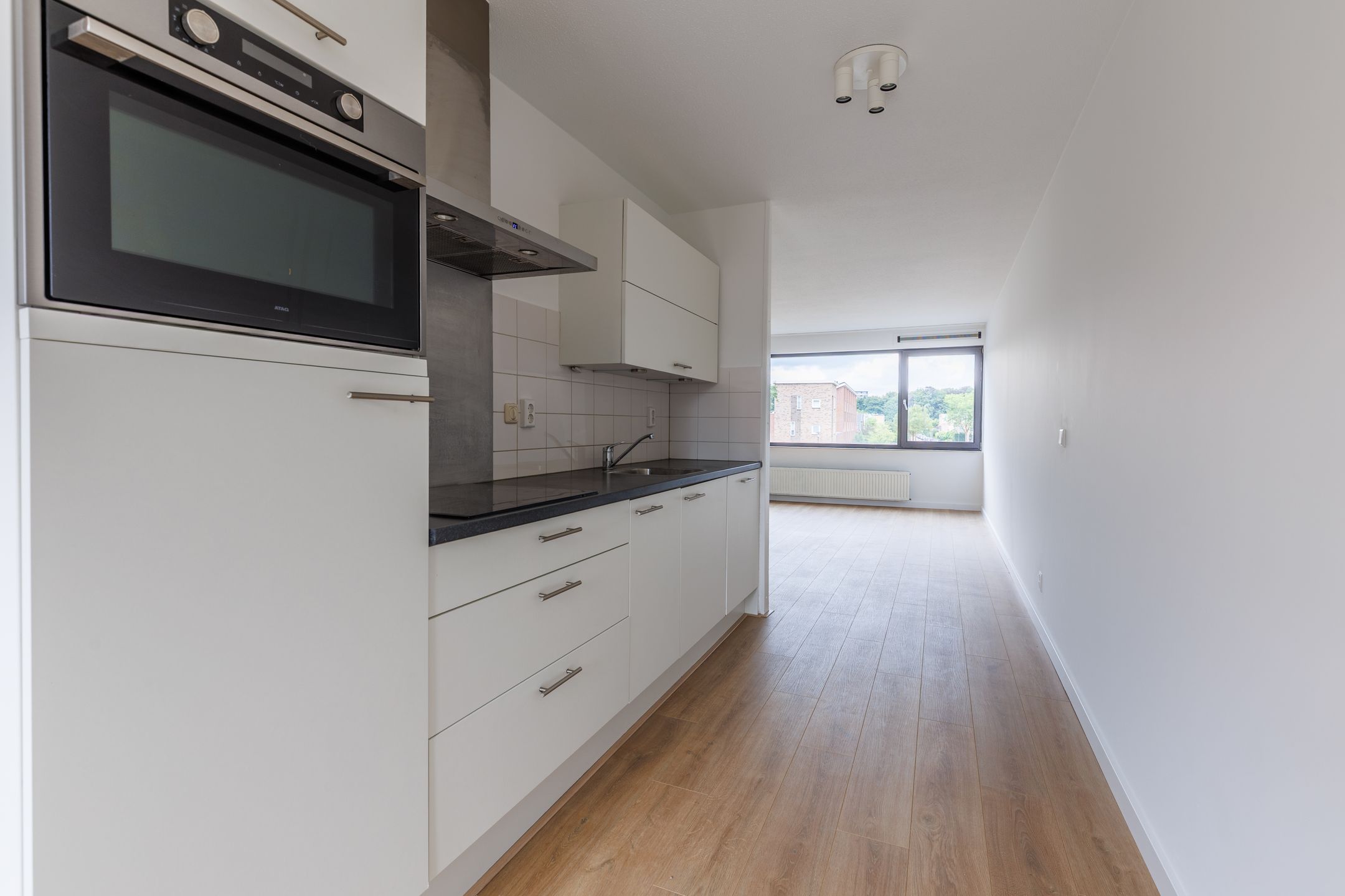 Foto 3 van Linie 127