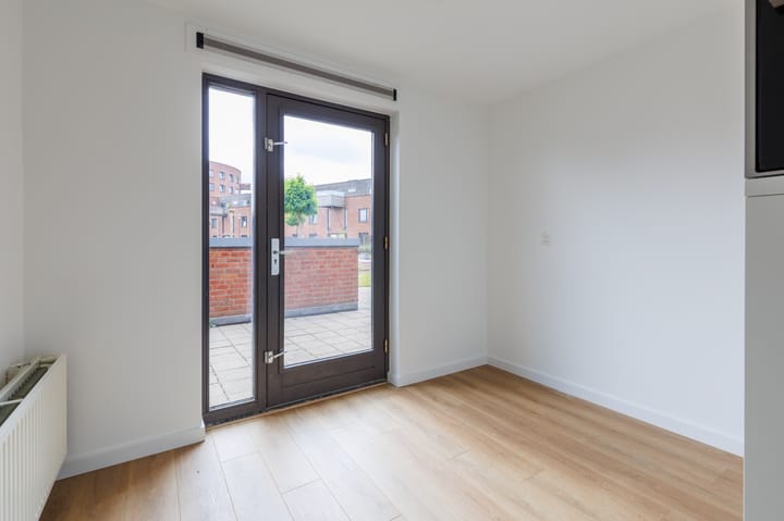 Foto 10 van Linie 127