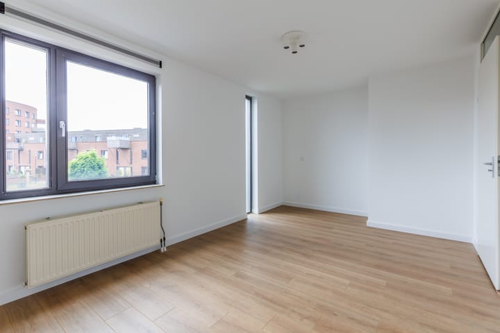 Foto 13 van Linie 127