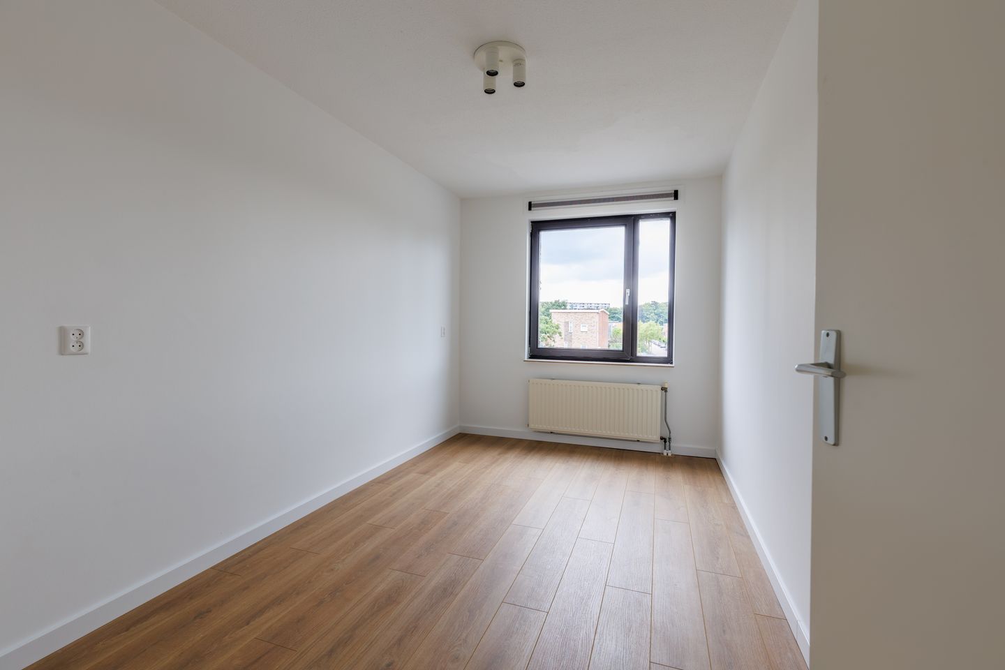 Foto 14 van Linie 127