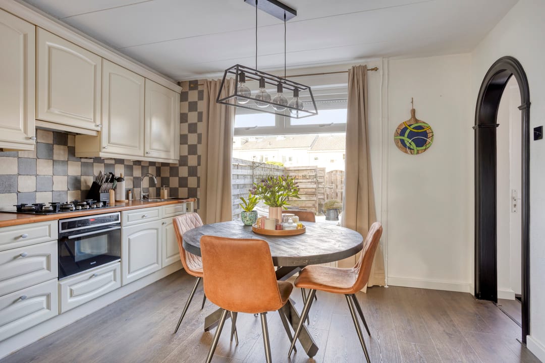 Foto 11 van Karel Doormanstraat 25