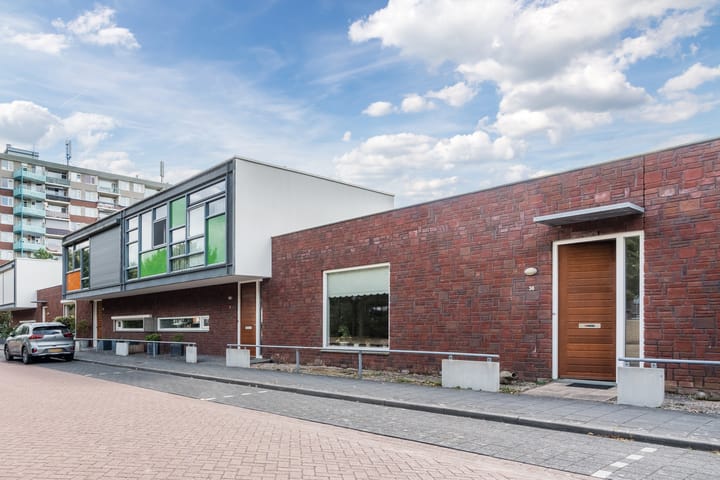 Foto 6 van Wethouder van den Eijndenstraat 36