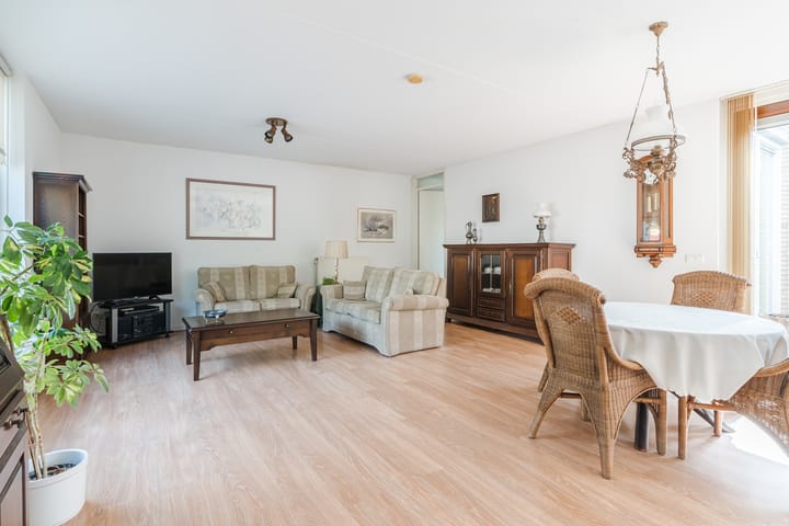 Foto 8 van Wethouder van den Eijndenstraat 36