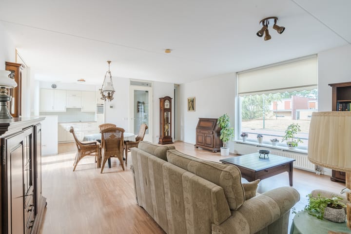 Foto 10 van Wethouder van den Eijndenstraat 36