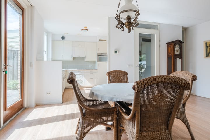 Foto 12 van Wethouder van den Eijndenstraat 36