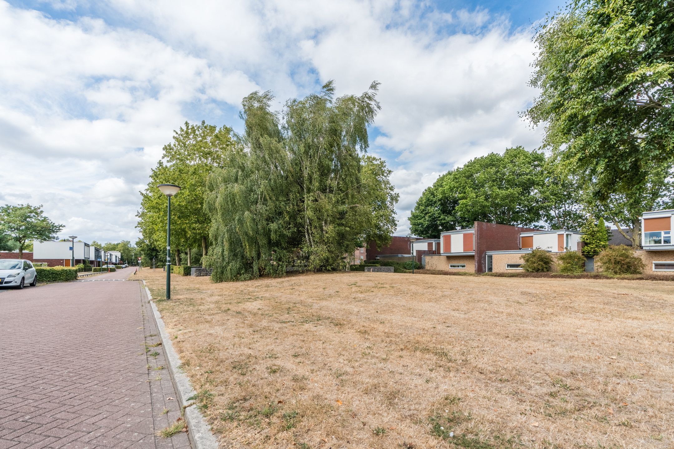 Photo 27 of Wethouder van den Eijndenstraat 36