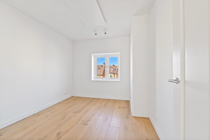 Foto 3 van Korbootstraat 33-B