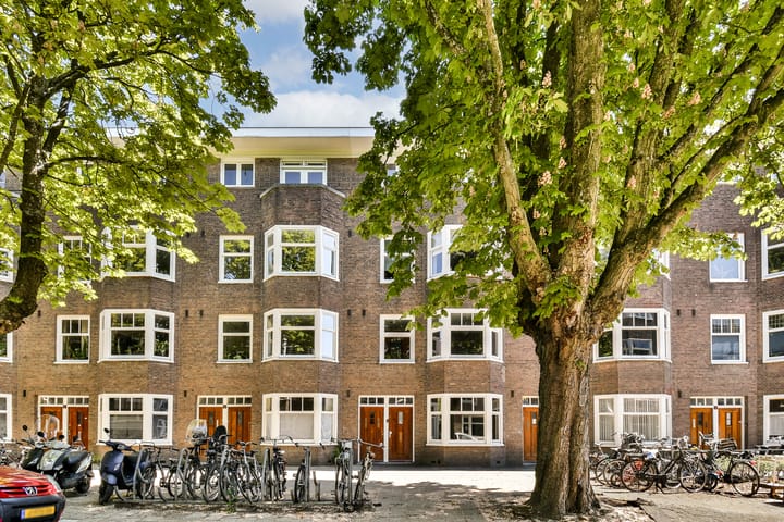 Photo 3 of Eemsstraat 13-H