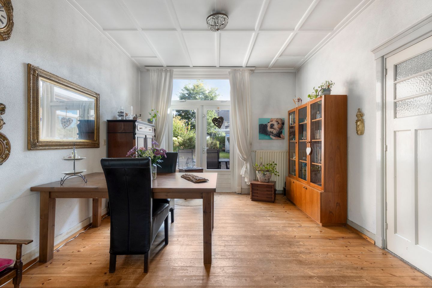 Photo 5 of Vrouwemadestraat 69