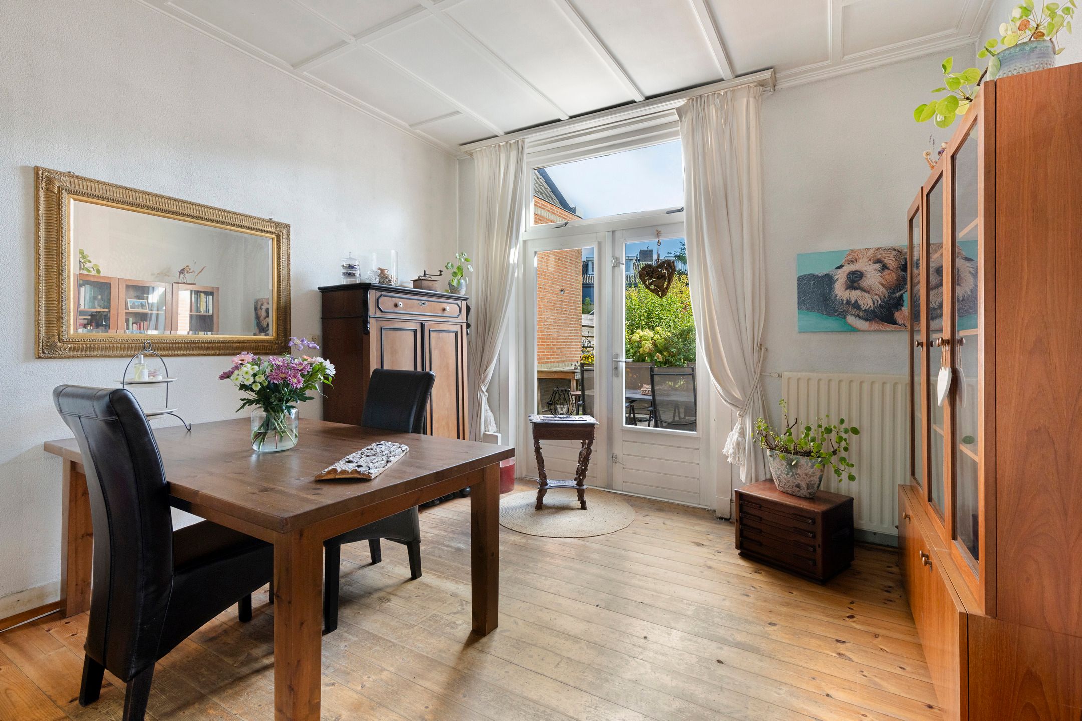 Photo 6 of Vrouwemadestraat 69