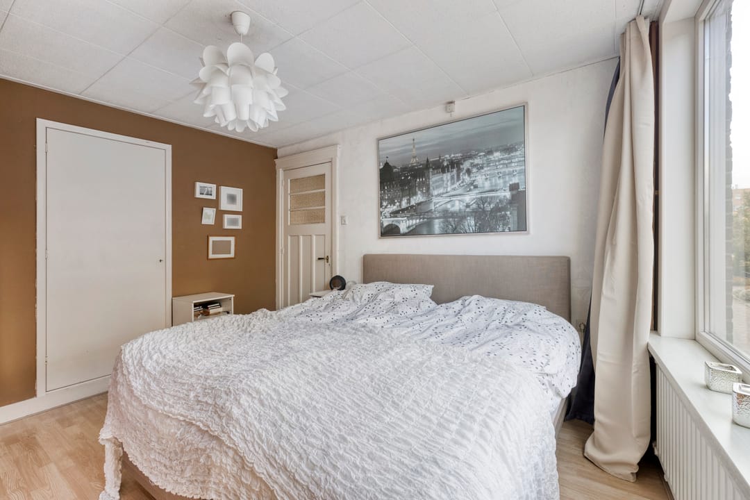 Photo 22 of Vrouwemadestraat 69