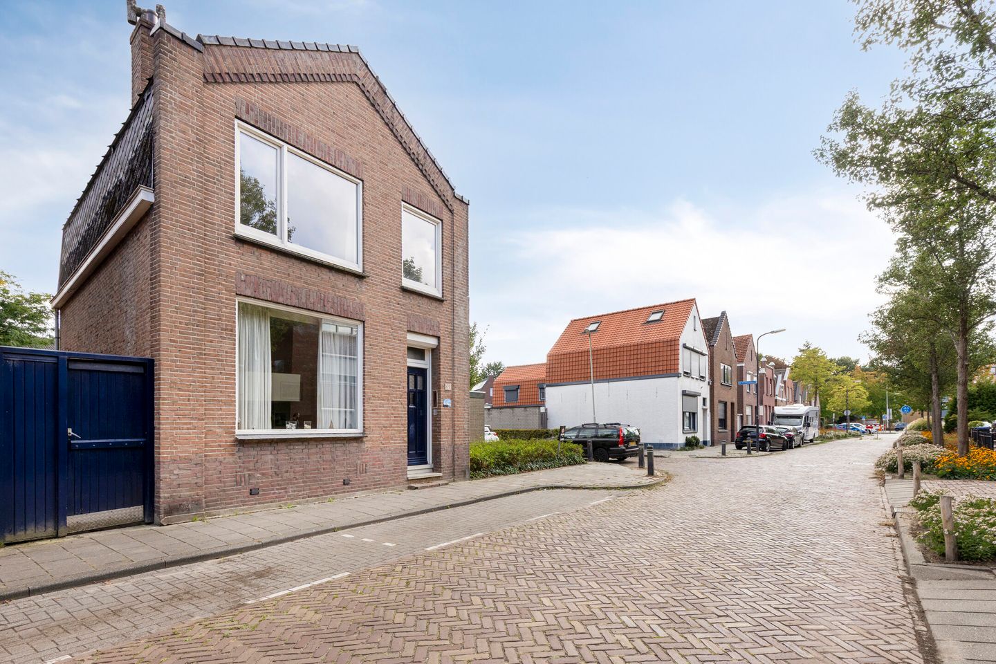 Photo 35 of Vrouwemadestraat 69