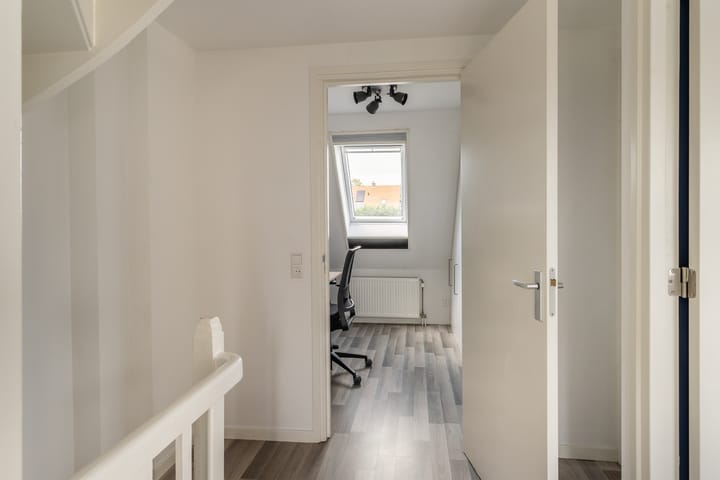 Foto 21 van Rozenlaan 73